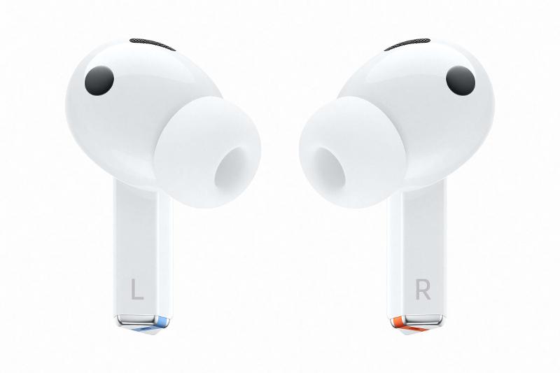 Pro 3 Wireless Buds With ANC & Touch Sensors